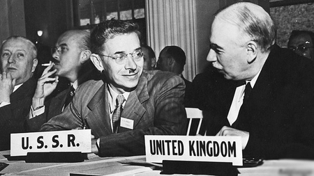 ჰარი დექსტერ უაიტი და ჯეონ მეინარდ კეინზი, 1944 წ, ბრეტონ-ვუდსის კონფერენცია