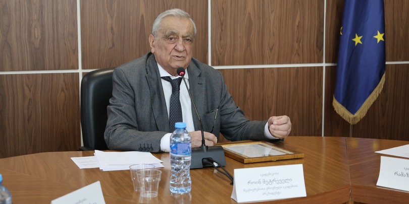 როინ მეტრეველი