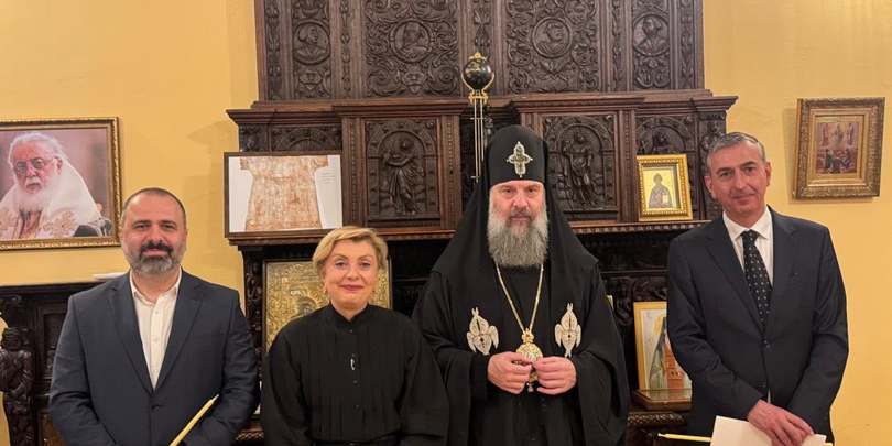რუხაძე თინათინ