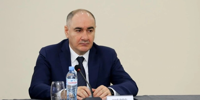 ლევან ახობაძე